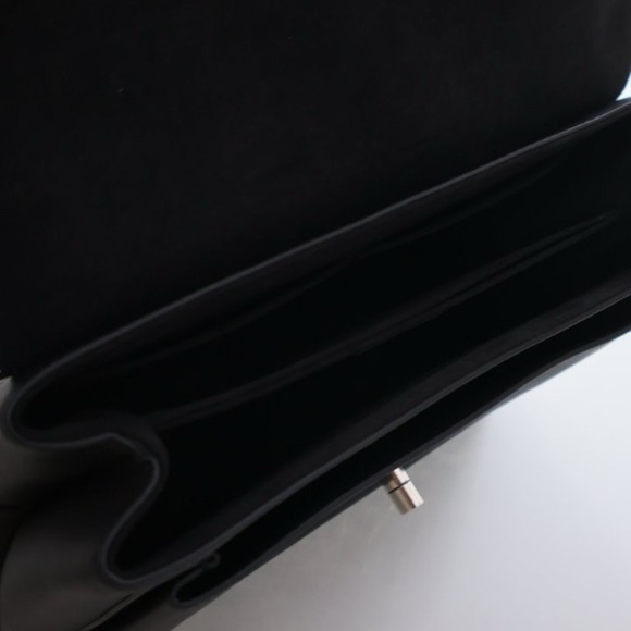 LOUIS VUITTON Soft Calfskin My Lockme Top Handle in Black - Picture 15 of 15